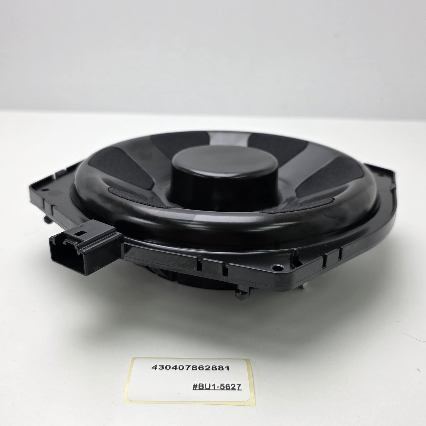 2013-2016 Land Rover Range Rover Sport L494 Rear Audio Subwoofer 430407862881