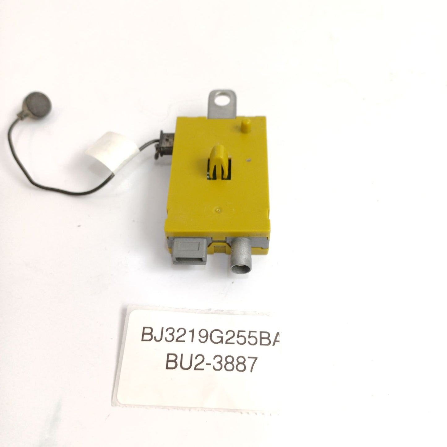 2016 Land Rover Range Rover L405 Aerial antenna amplifier BJ3219G255BA