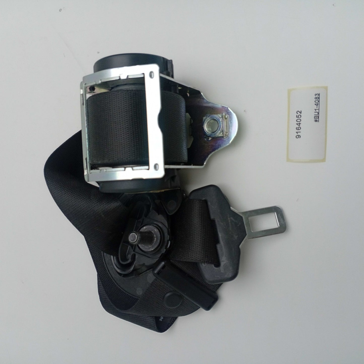 2009-2017 BMW 5 Series Front Right Seat Belt Upper Belt 9164052
