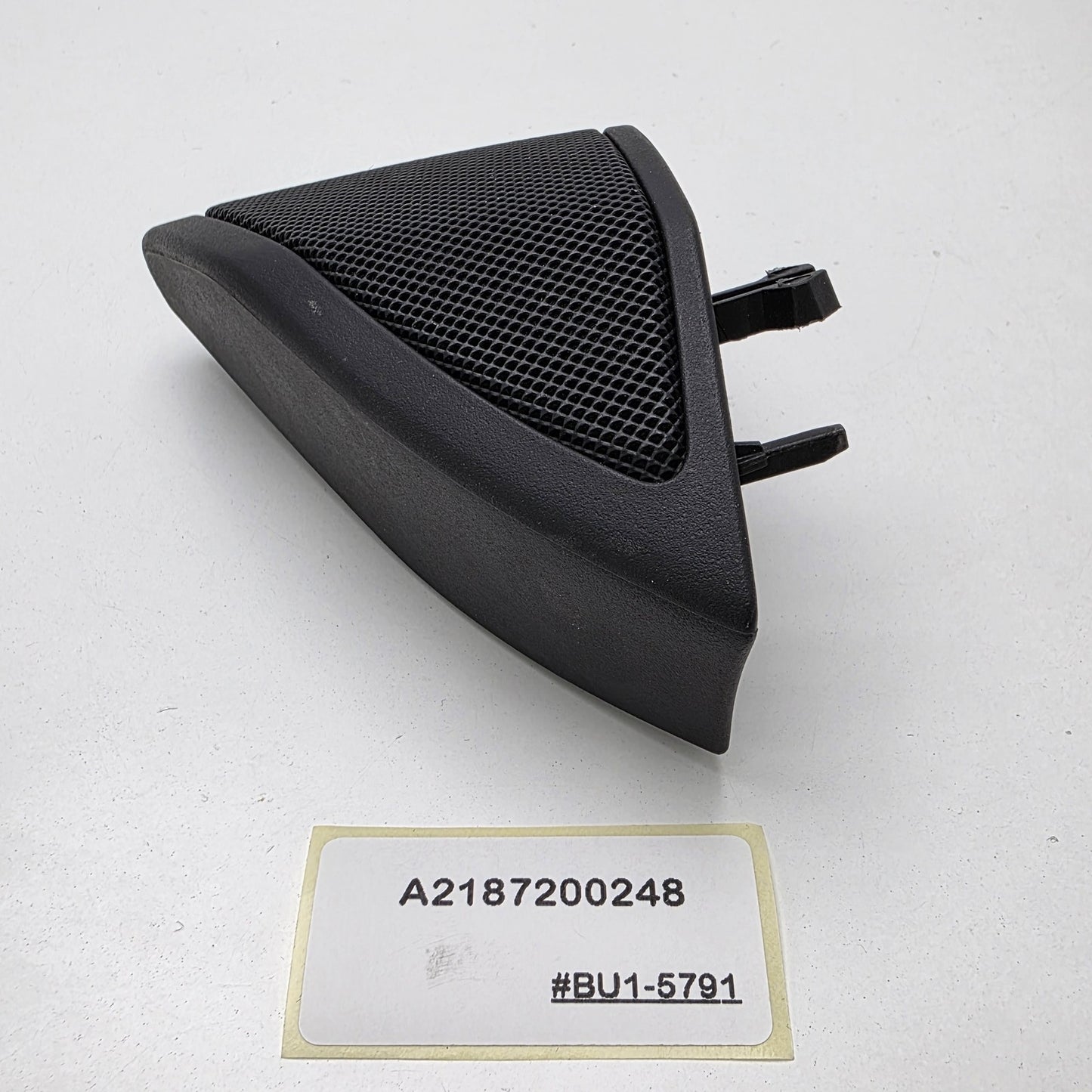2012-2017 Mercedes-Benz CLS Front Right Quarter Speaker A2187200248