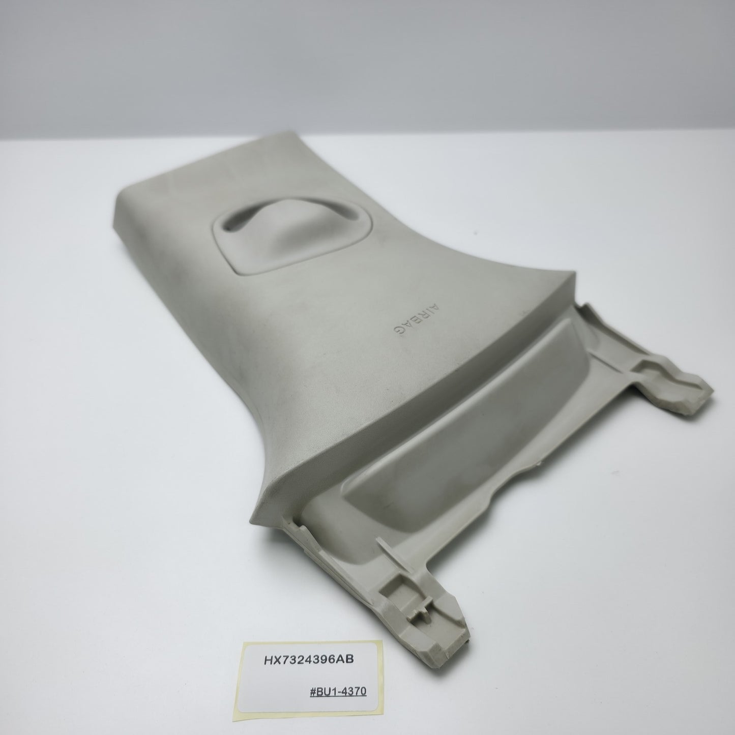 2016 Jaguar XF B PILLAR TRIM HX7324396AB