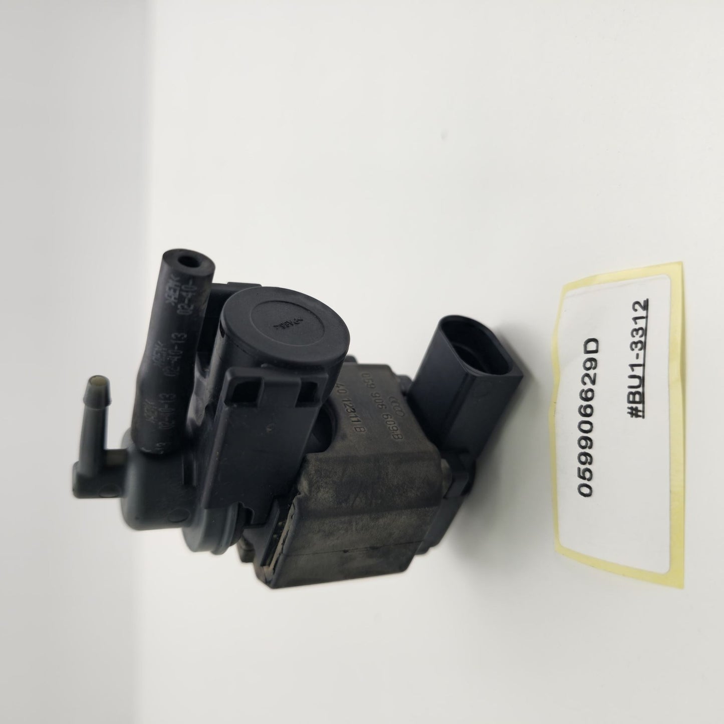 2013-2015 Audi A7 Mounting COOLER DIESEL 059906629D