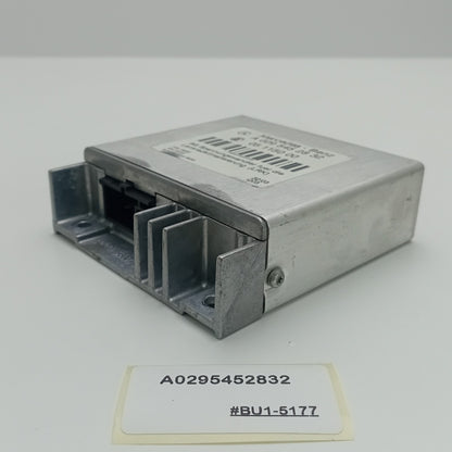 2000-2006 Mercedes-Benz CL500 STEERING WHEEL HEATER CONTROL UNIT A0295452832