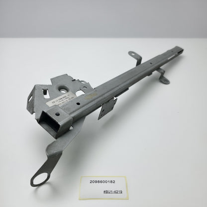 2004-2009 Mercedes-Benz CLK Seat Belt Feeder 2098600182