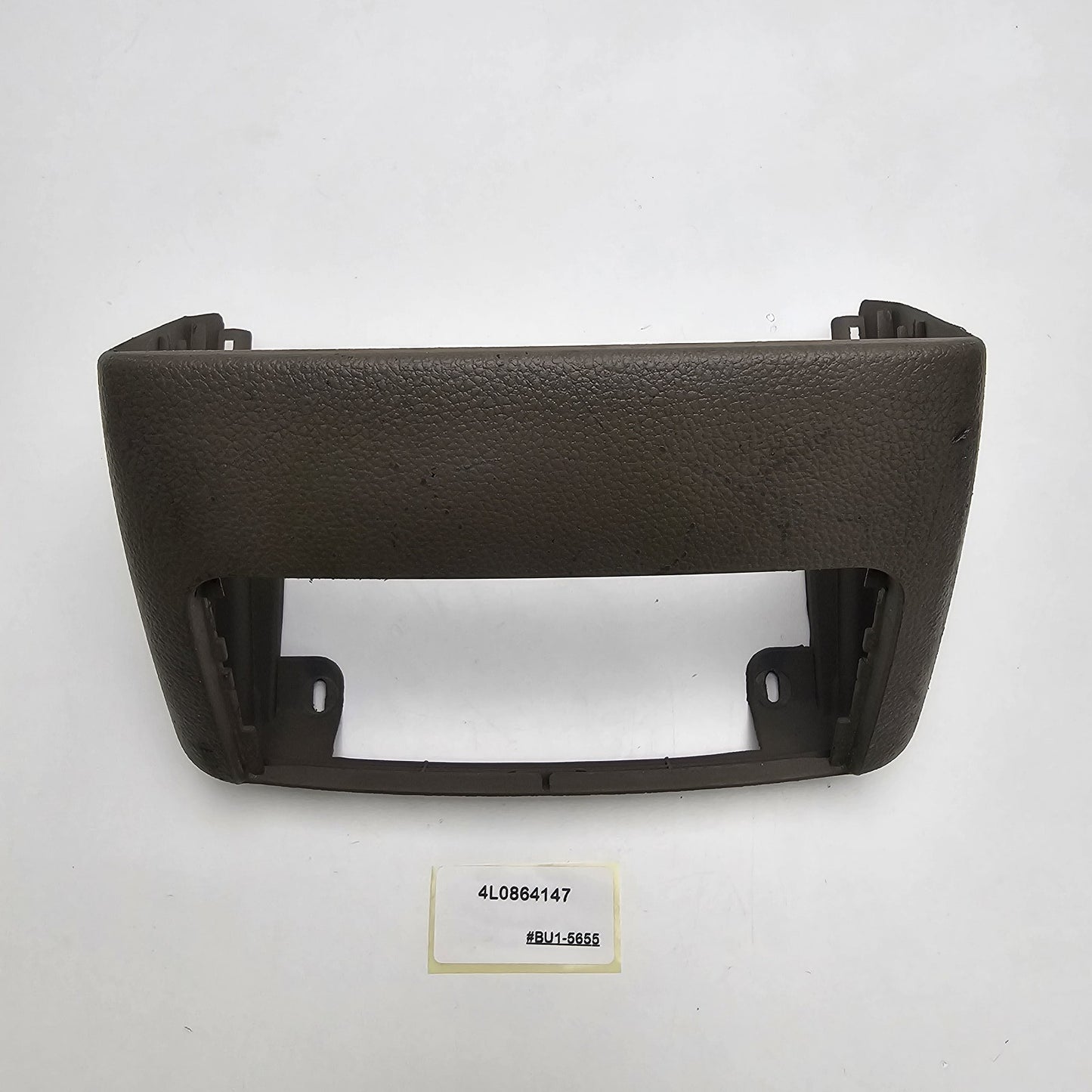 2007-2015 Audi Q7 Rear Console Air Vent Trim Panel 4L0864147