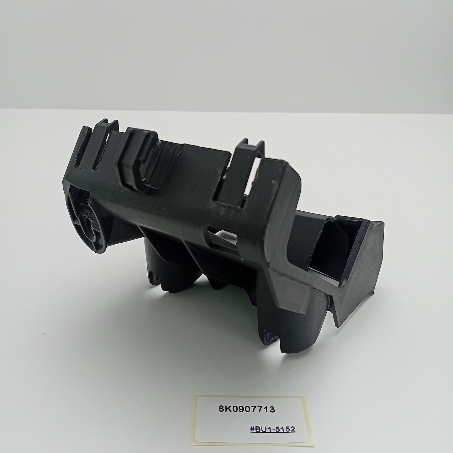 2010-2016 Audi S5 Bracket 8K0907713
