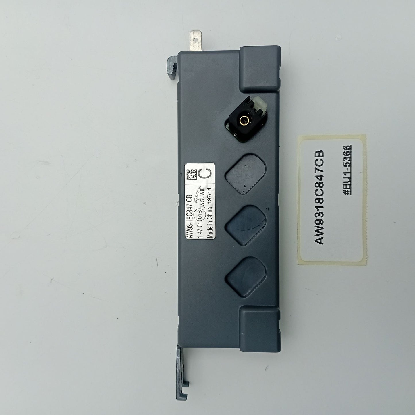 2010-2015 Jaguar XJL Antenna Amplifier Receiver AW9318C847CB