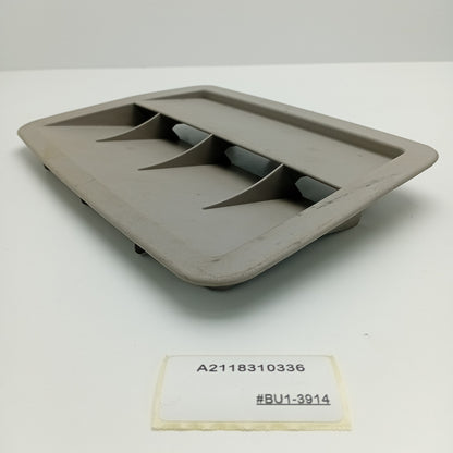 2003-2006 Mercedes-Benz CLS55 REAR AIR VENT BAFFLE FLOOR TRIM A2118310336