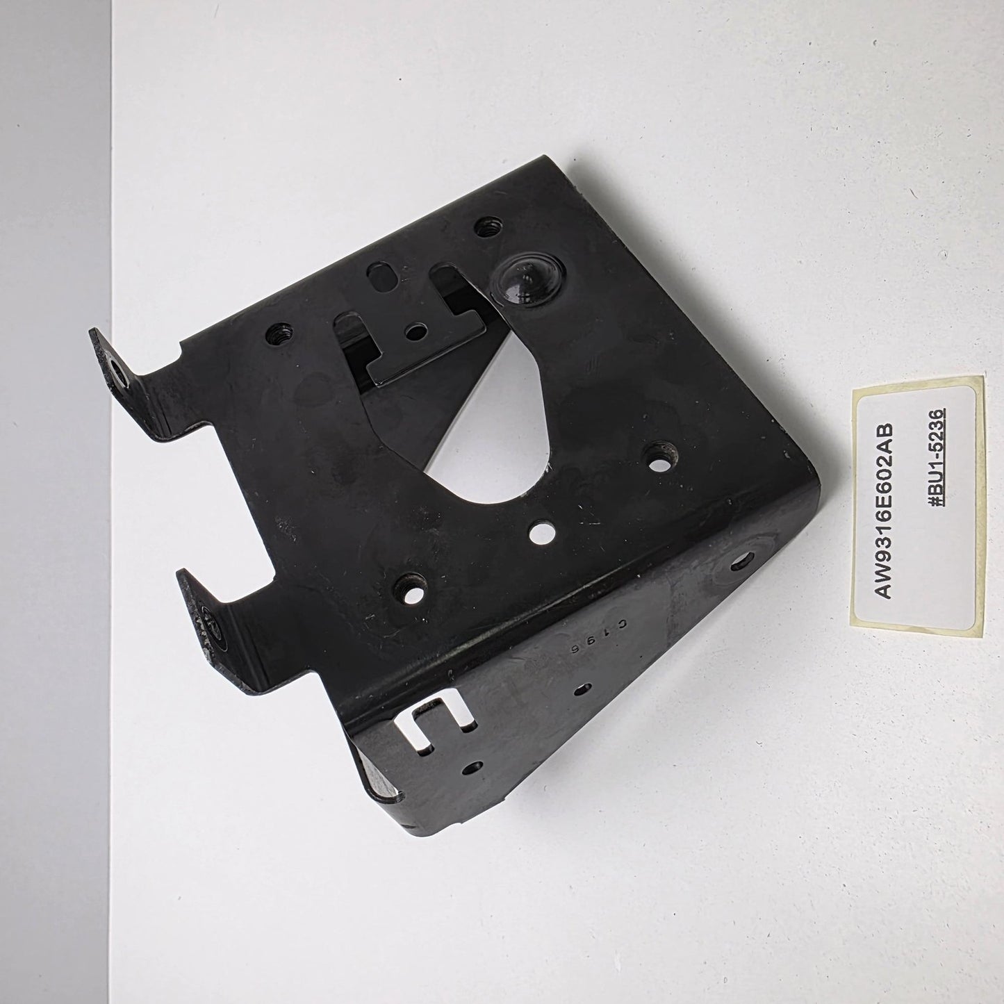 2010-2015 Jaguar XJ Front Right Hood Bonnet Bracket Support AW9316E602AB