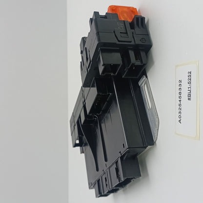 1998-2005 Mercedes-Benz CL Right Front Fuse Relay Box SAM Module A0325458332