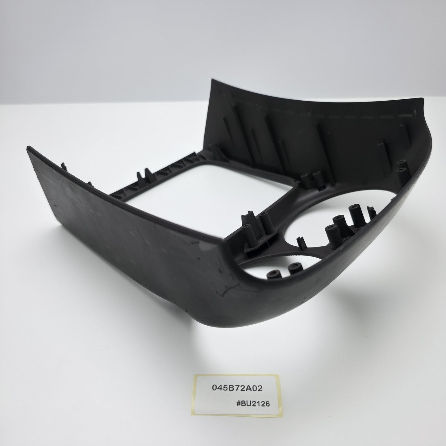 2010-2019 Jaguar XJL CENTER CONSOLE REAR AIR VENT BEZEL TRIM 045B72A02