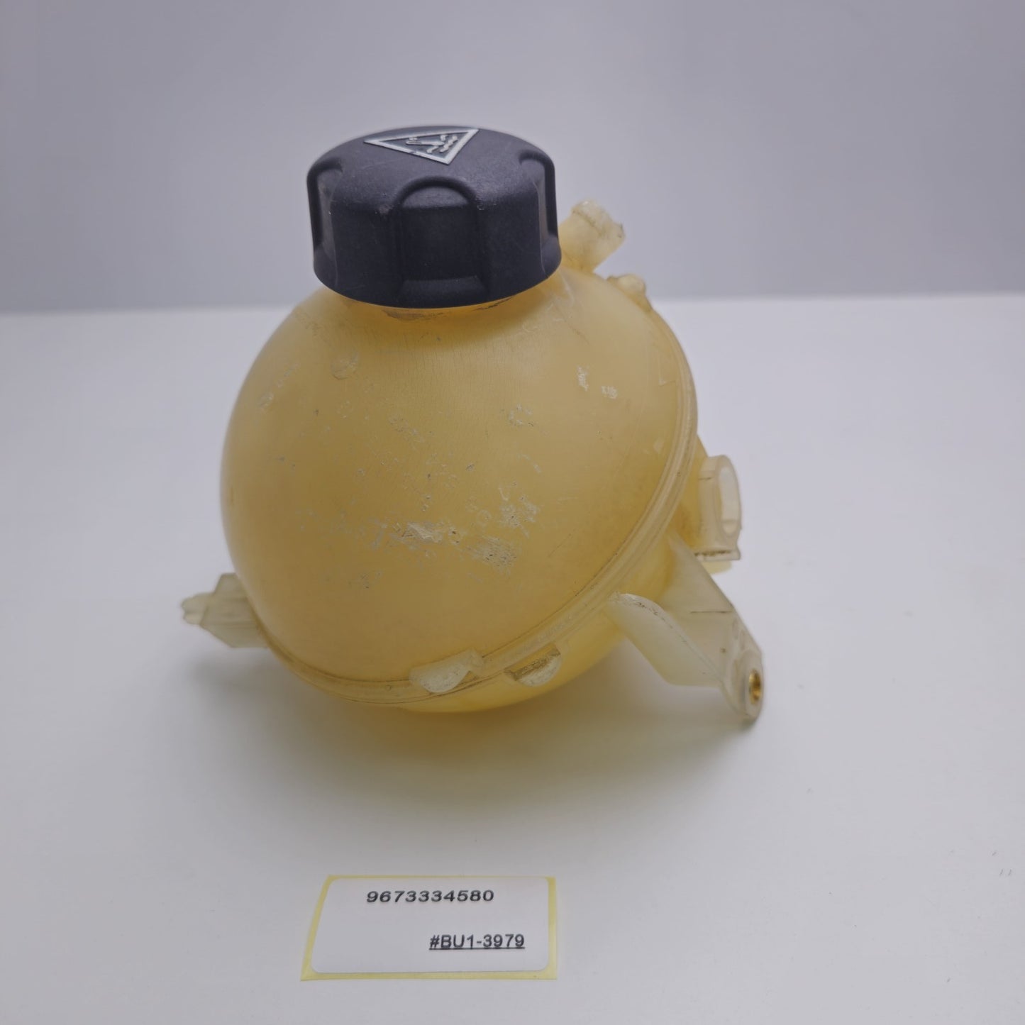 2010 Peugeot 3008 Coolant Expansion Tank 9673334580