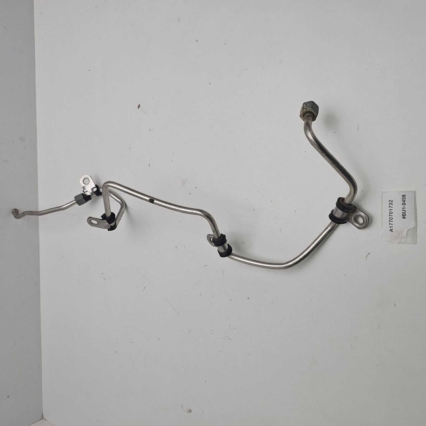 2016-2020 Mercedes-Benz E W213 Right Fuel Low-Pressure Line A1770701732