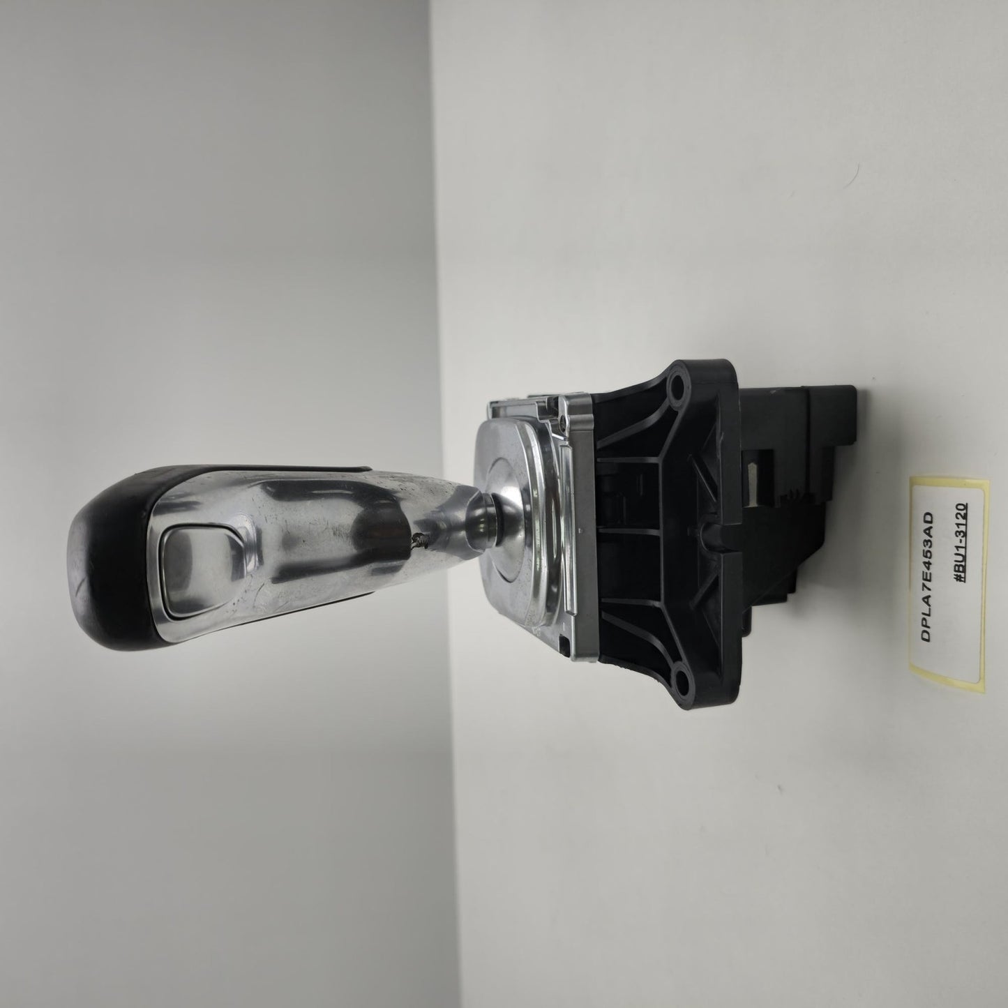 2014-2017 Land Rover Range Rover Sport Gear Shifter Assembly DPLA7E453AD