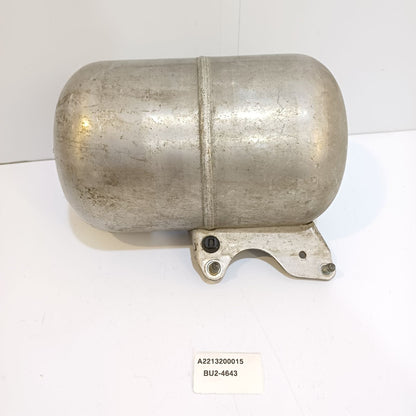 2006-2013 Mercedes S550 Pressure Accumulator A2213200015