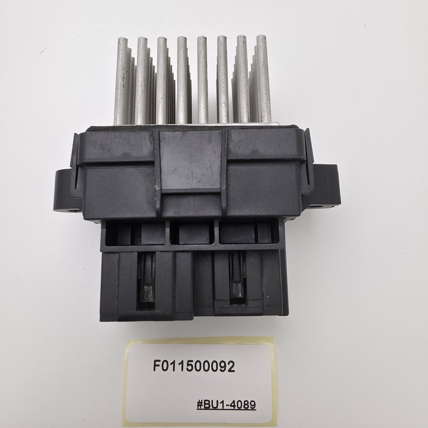 2015 Maserati Ghibli Interior Heater Blower Resistor F011500092