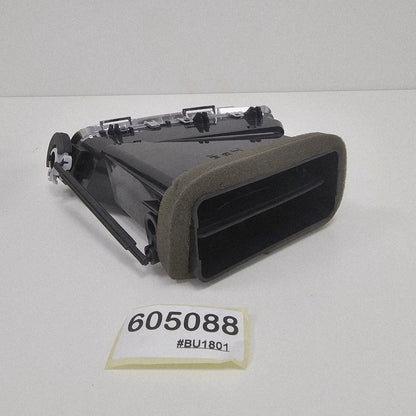 2008-2014 Cadillac CTS-V Right Side Air Vent Assembly 605088