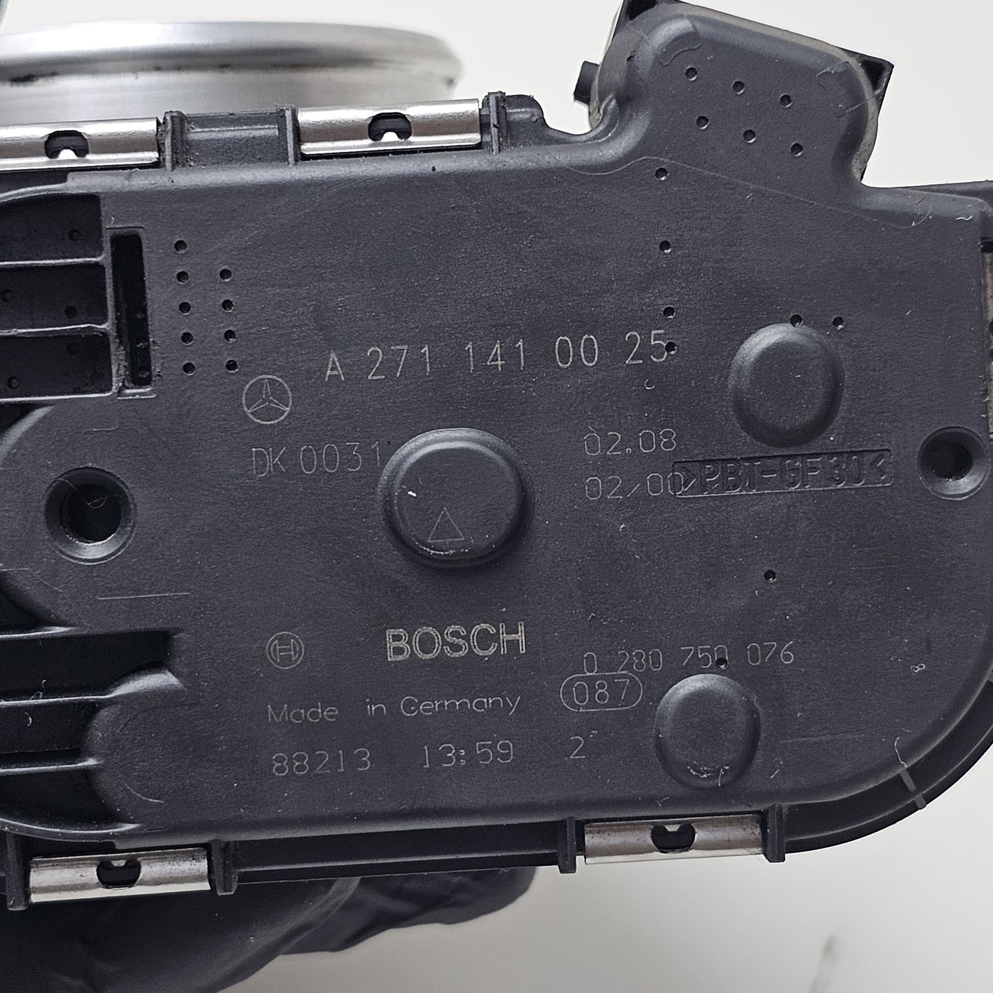 2001-2006 Mercedes-Benz CLC 180 Throttle Body A2711410025