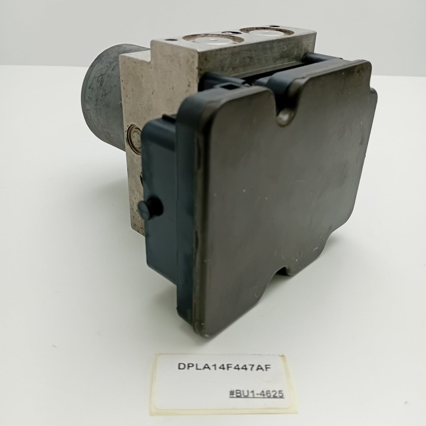 2014-2016 Land Rover Range Rover ABS Brake Pump Module DPLA14F447AF