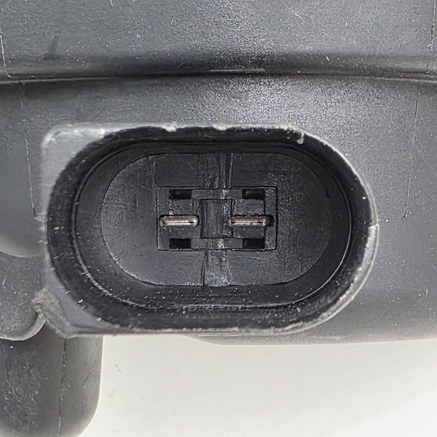 2007-2009 Audi S3 Front Right Fog Light Lamp 24696800RE