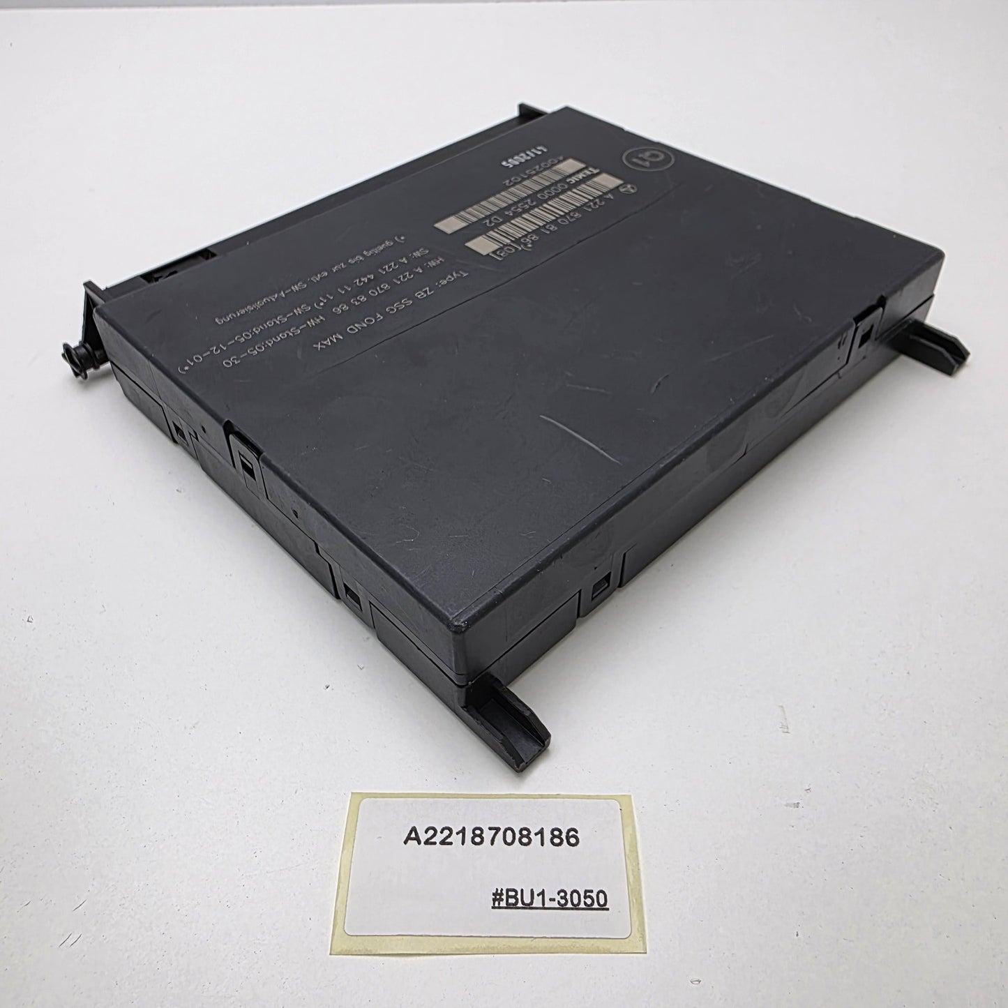 2002-2005 Mercedes-Benz W216 Rear Seat Control ECU Module A2218708186