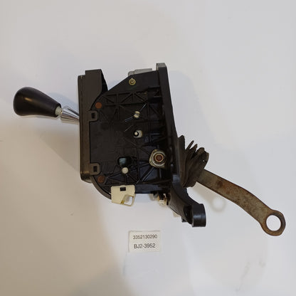 1998-2005 Lexus GS400 PLATE SUB-ASSY, SHIFT LEVER 3352130290