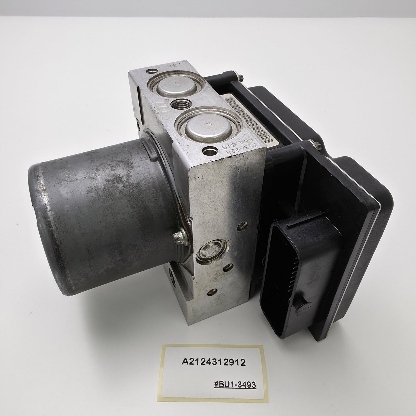 2010-2013 Mercedes-Benz E ABS Pump Controller Module A2124312912
