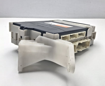 2013-2014 Lexus ES350 Body Multiplex Network Control Module 89221-33680