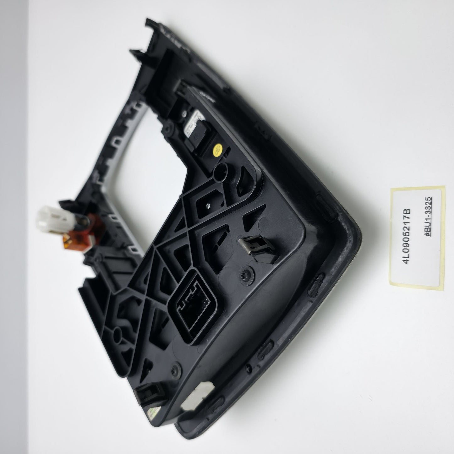 2010-2015 Audi Q7 Start Stop Engine Switch Button 4L0905217B