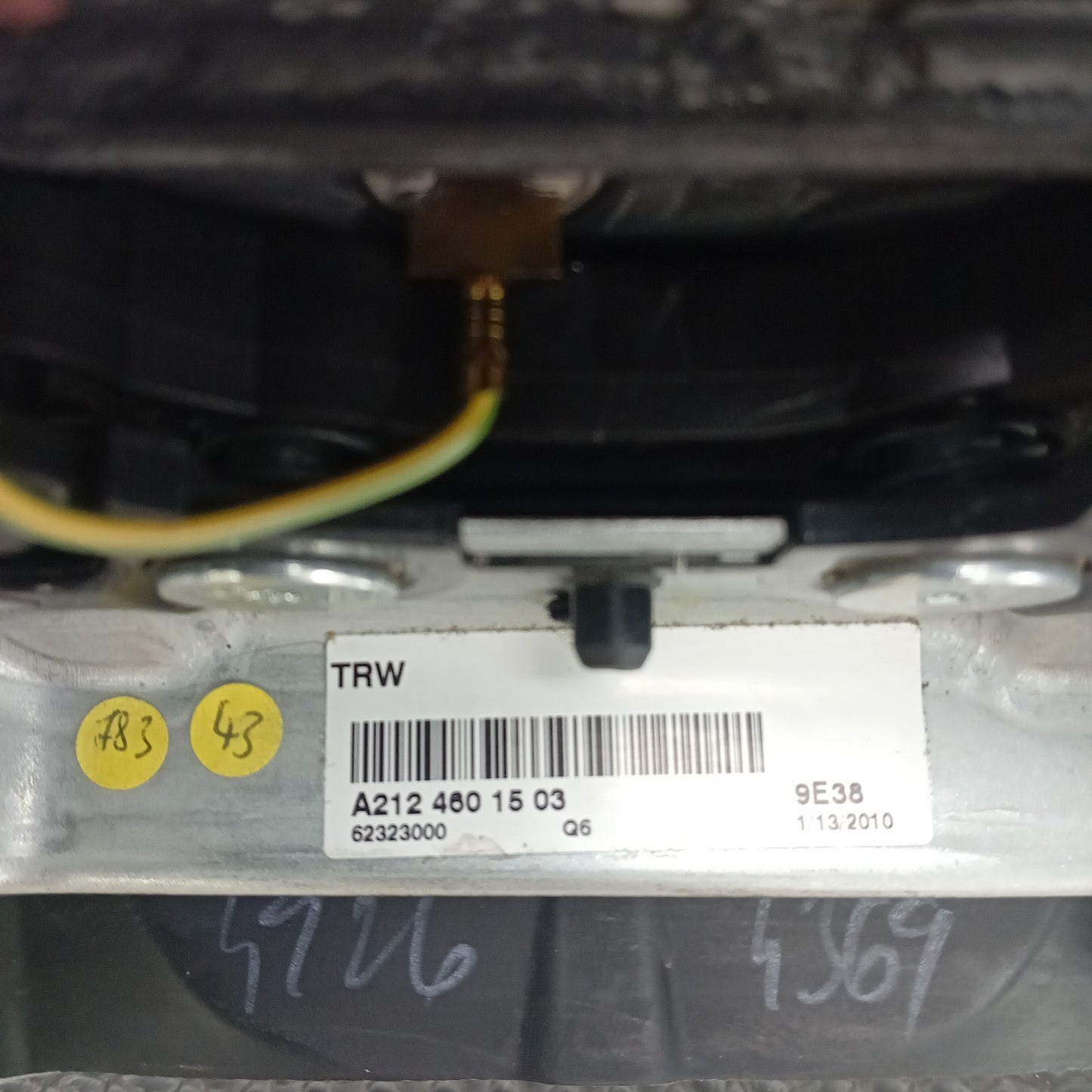 2009-2016 Mercedes-Benz E-Class Steering Wheel A2124601503