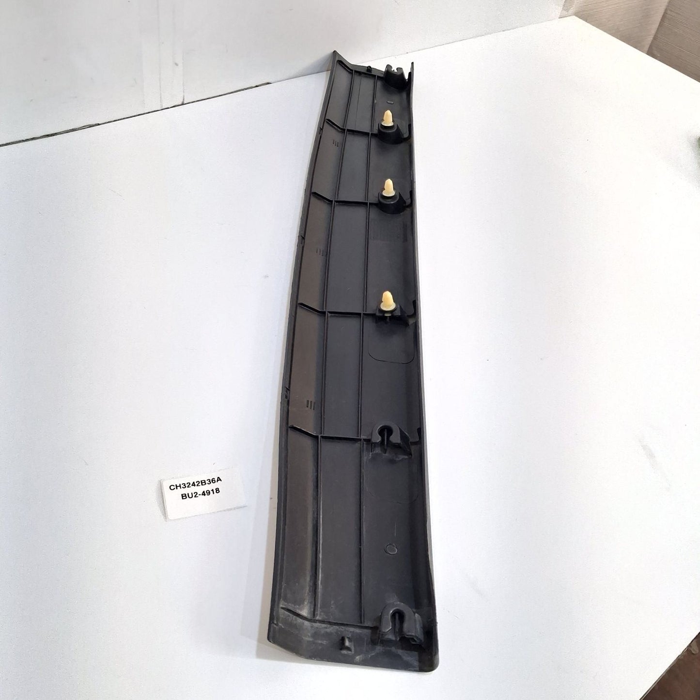 2005-2011 Land Rover Range Rover Sport Rear Molding CH3242B36A