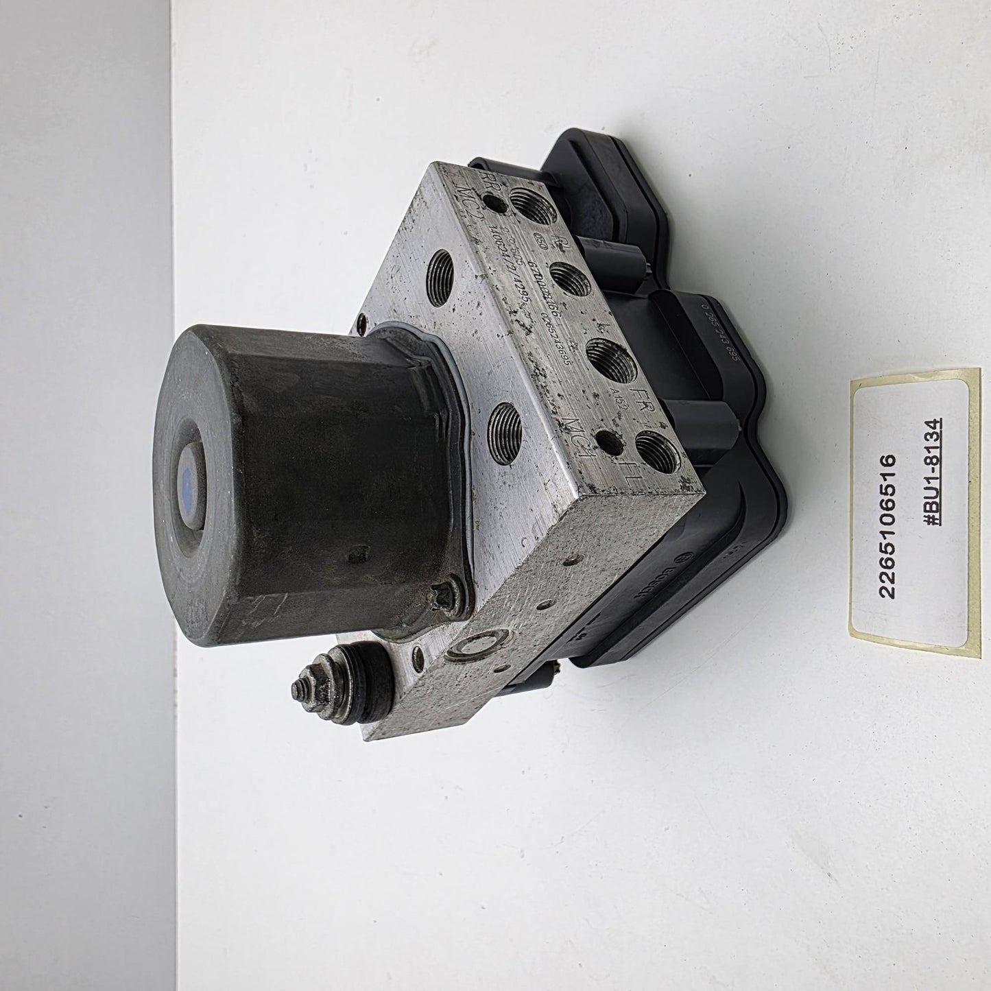 2014-2017 Maserati Ghibli ABS Anti Lock Brake Pump Module 2265106516