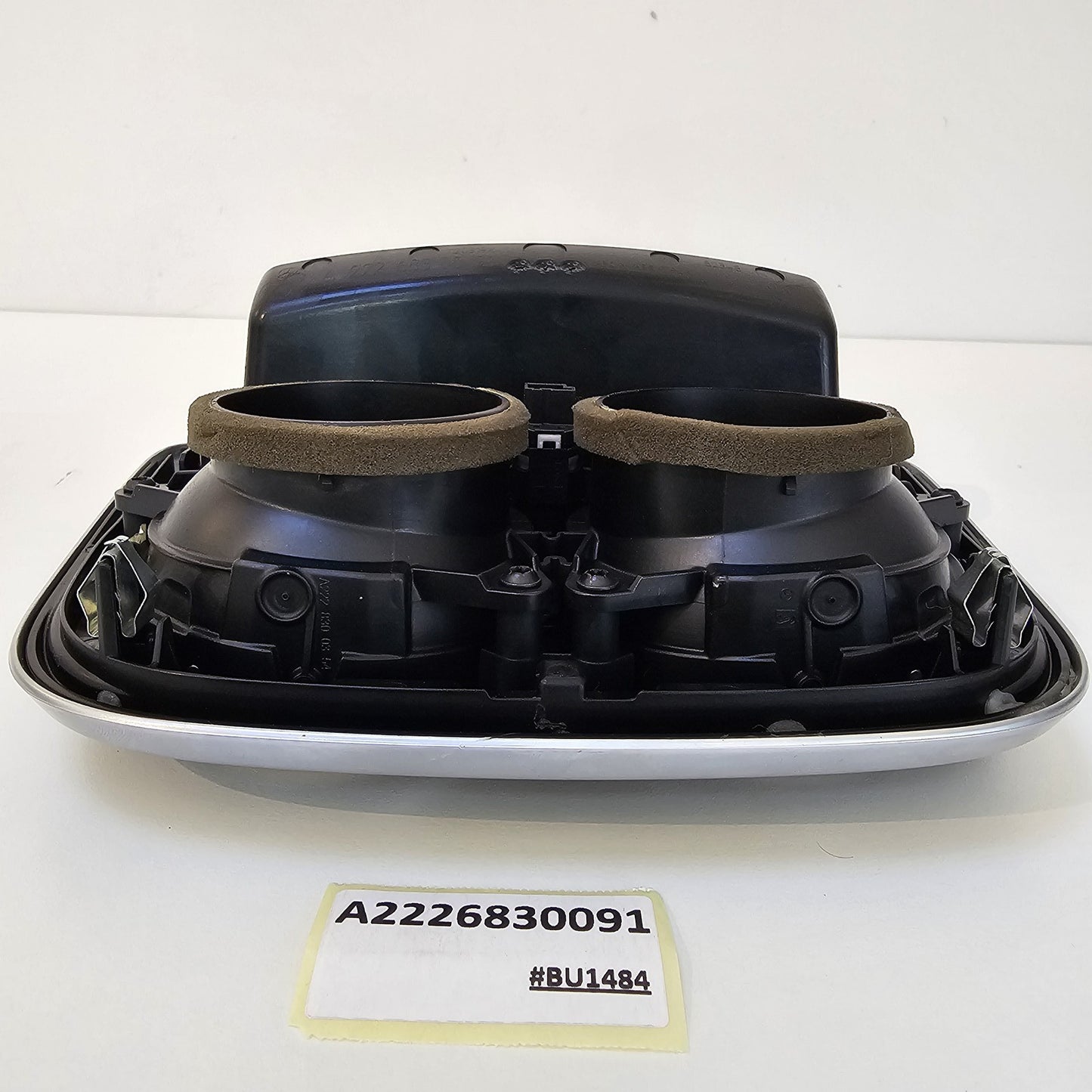 2014-2017 Mercedes-Benz S C217 CENTER CONSOLE REARWARD LID PANEL A2226830091