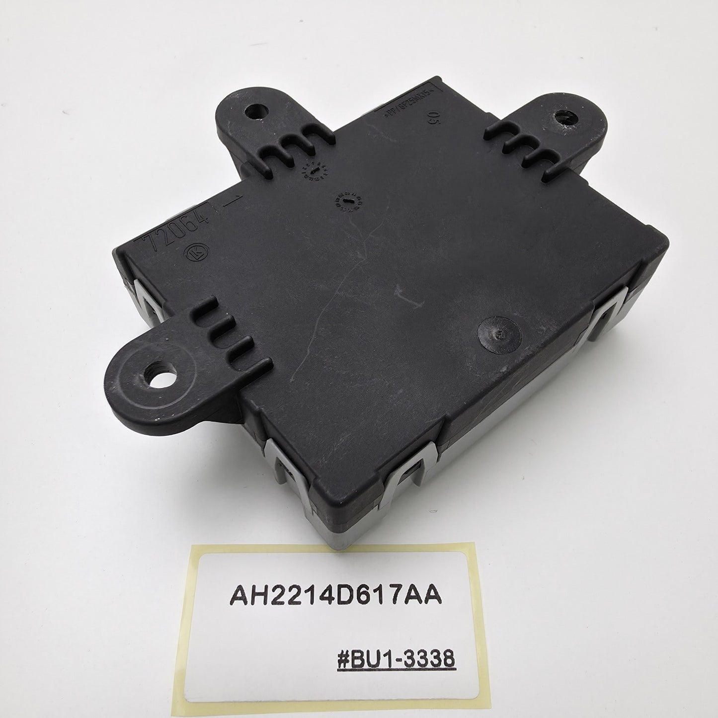 2009-2010 Jaguar XF DOOR CONTROL UNIT/MODULE AH2214D617AA