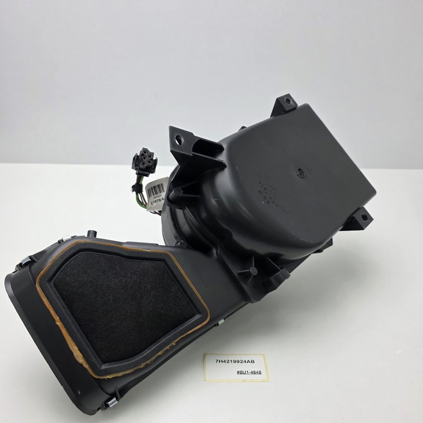 2006-2012 Land Rover Range Rover L322 REAR HVAC BLOWER MOTOR 7H4219924AB