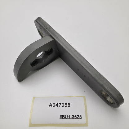 2021 BMW 3 DOOR HINGE A047058