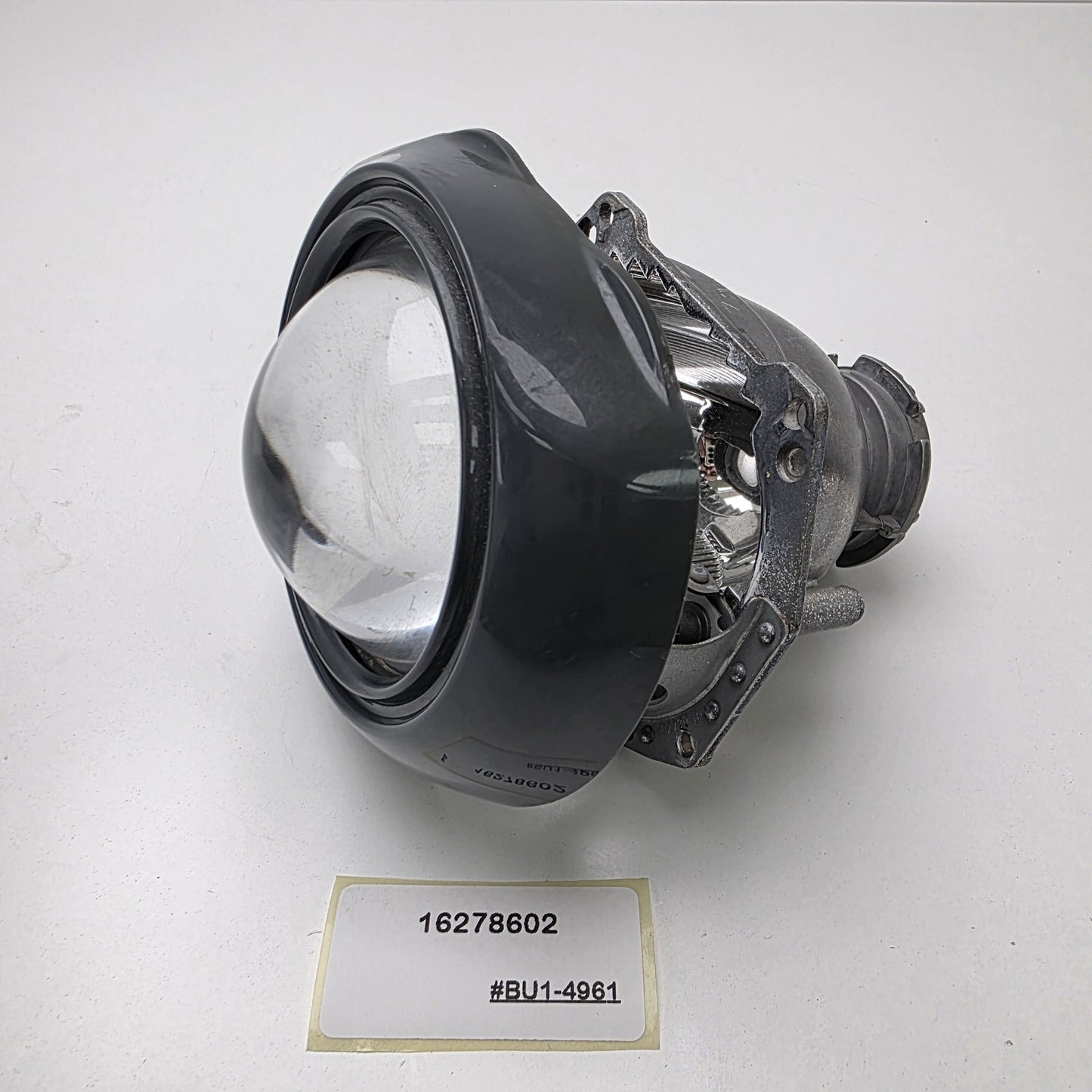 2011-2017 BMW 1 headlamp projector lens 16278602