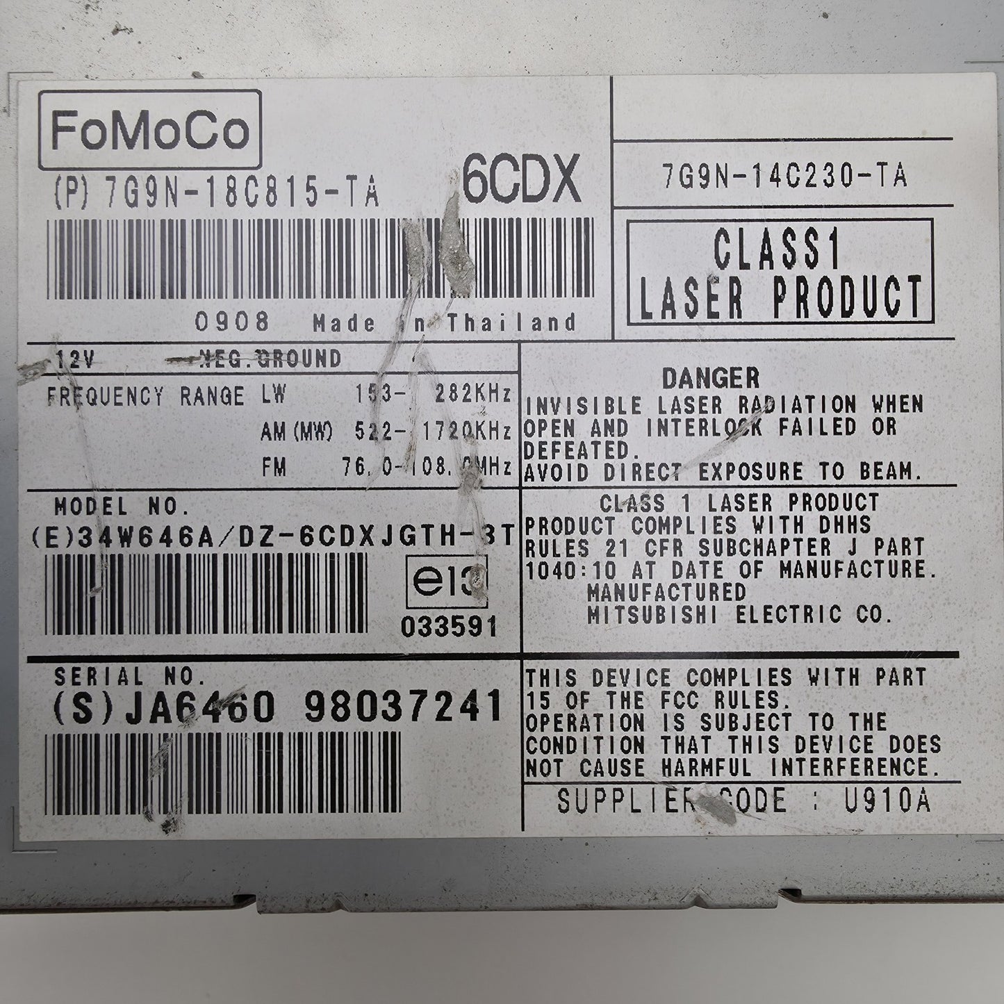 2008-2013 Land Rover LR2 Radio CD Player 6 Disc Changer 7G9N18C815TA