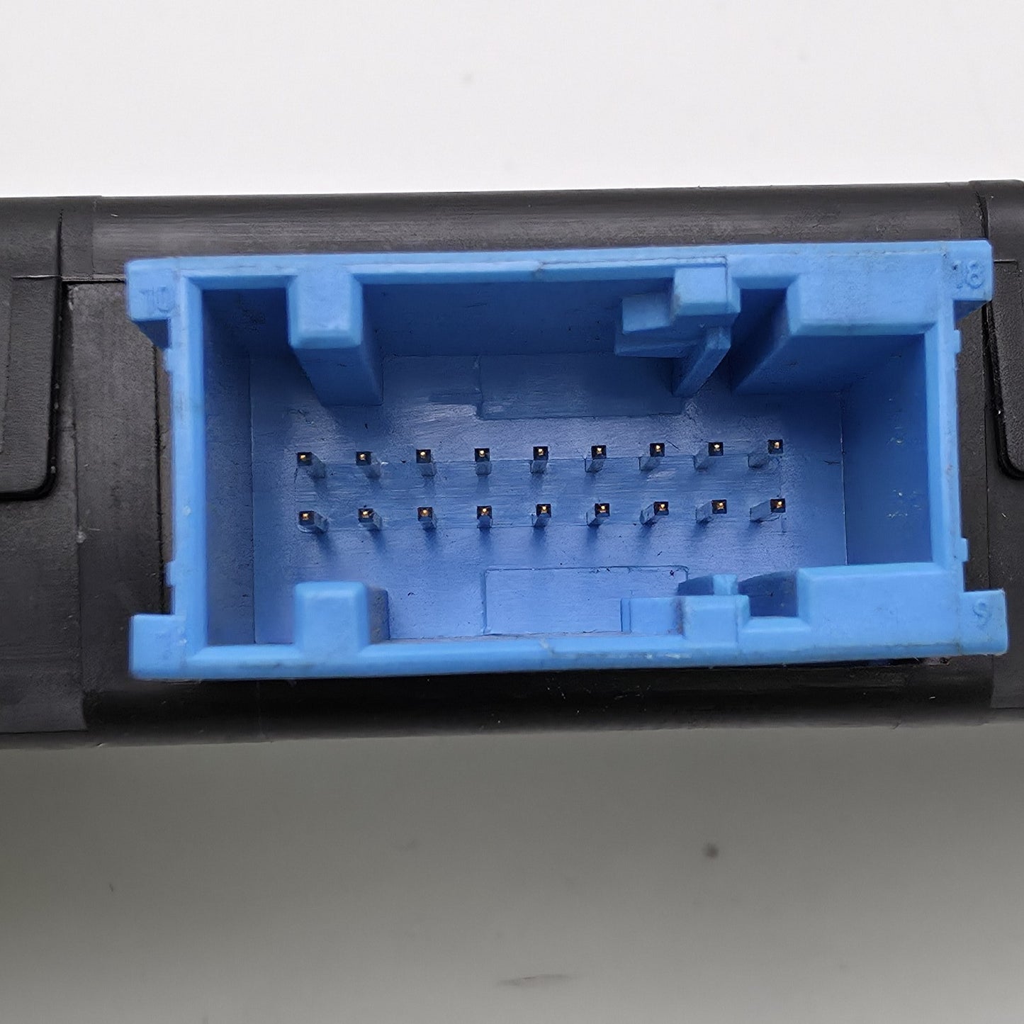 2008-2015 BMW F01 Central Gateway Module 9284420