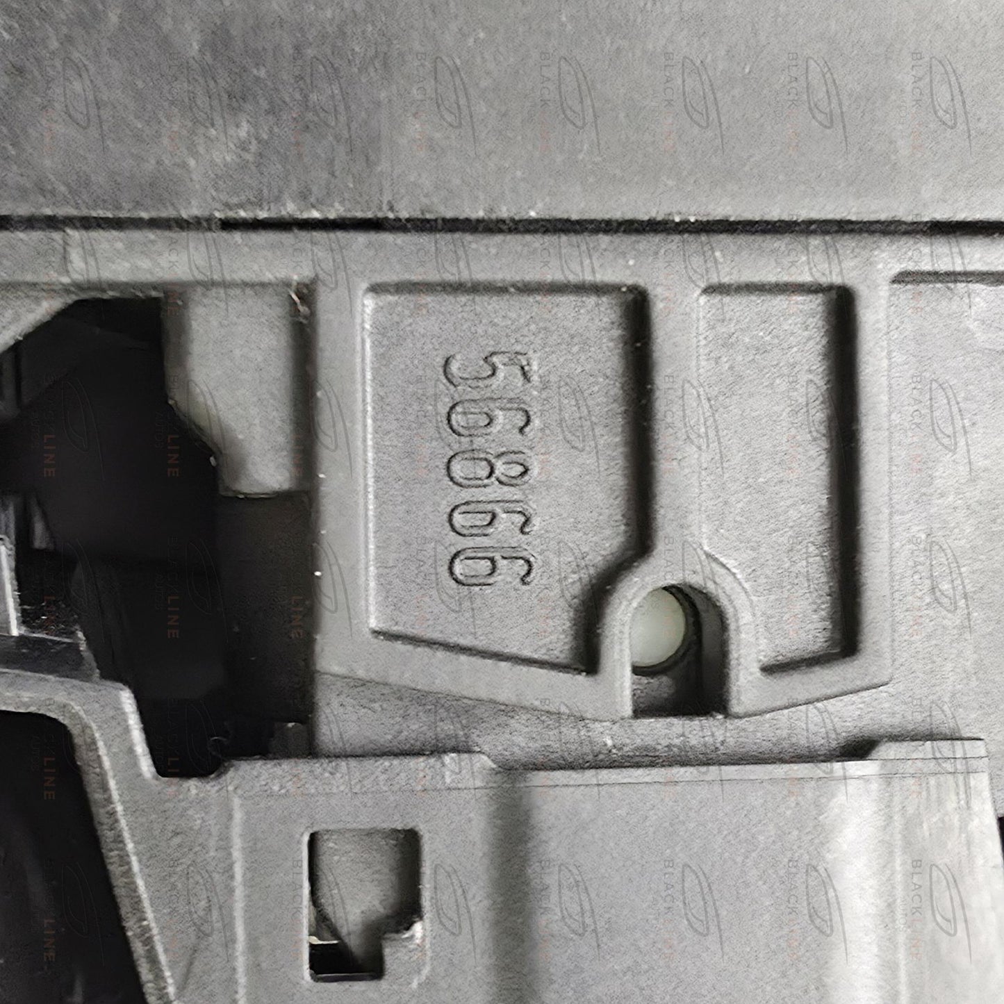 2009-2017 Audi A4 Electronic Parking Brake Control Switch 8K1927225E