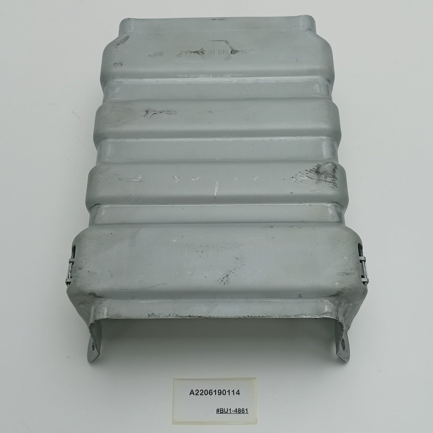 1998-2006 Mercedes-Benz S-Class W220 Center Console Bracket A2206190114