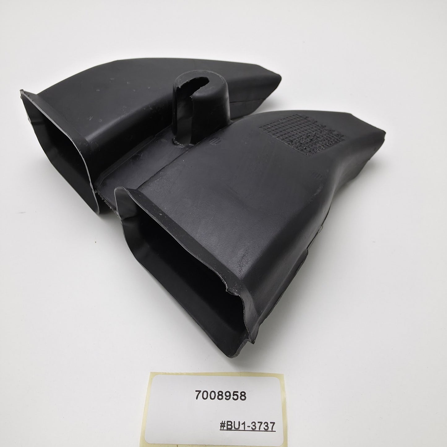 2004-2010 BMW E60 Rear Floor Air Vent Outlet 7008958