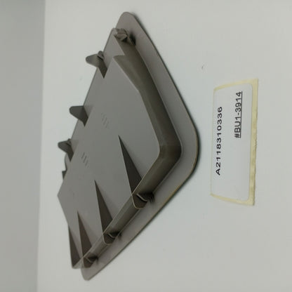 2003-2006 Mercedes-Benz E500 REAR AIR VENT BAFFLE FLOOR TRIM A2118310336