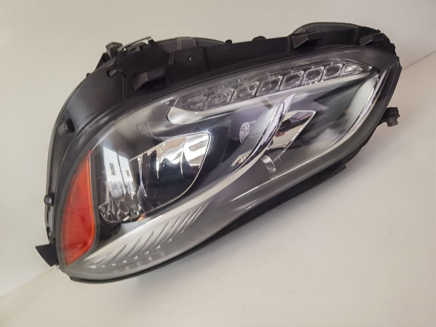 2014-2016 Mercedes-Benz E350 Headlight Assembly A2128205138KZ