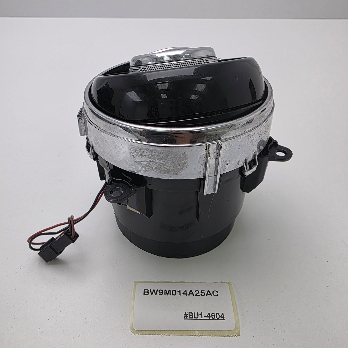 2010-2019 Jaguar XJ Rear Left Driver Side Console Air Vent BW9M014A25AC