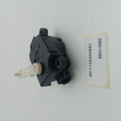 2010-2013 Land Rover Range Rover Sport Heater Vent Flap Motor MF1139300681