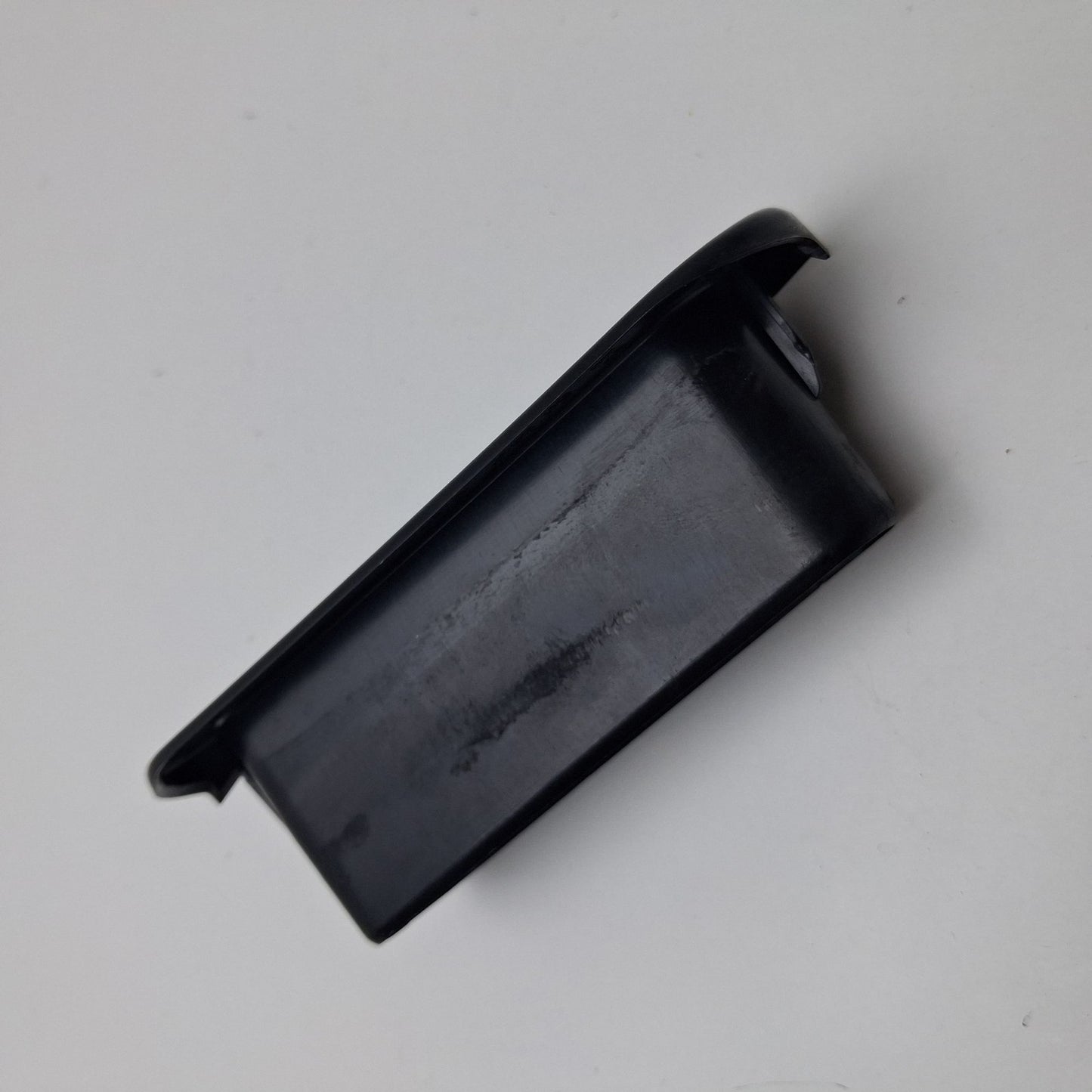 2002-2008 Mercedes-Benz E-Class Left B-Pillar Escutcheon A2116920159