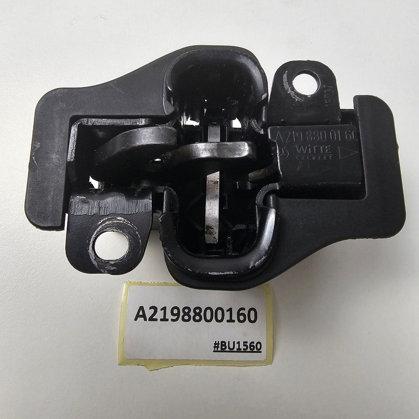 2004-2011 Mercedes-Benz C219 Hood Safety Catch A2198800160