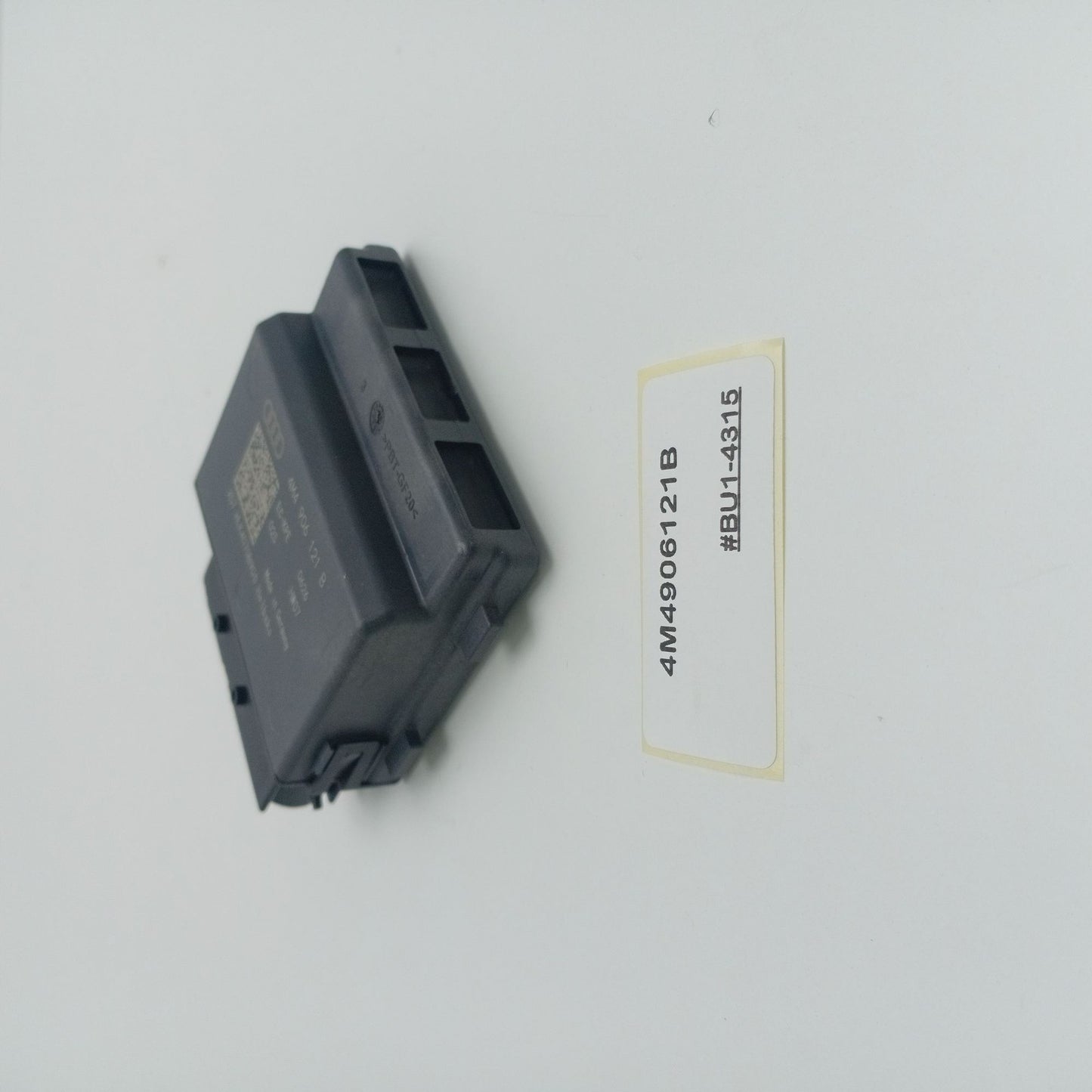 2020-2025 Audi RS6 Fuel Pump Driver Module 4M4906121B