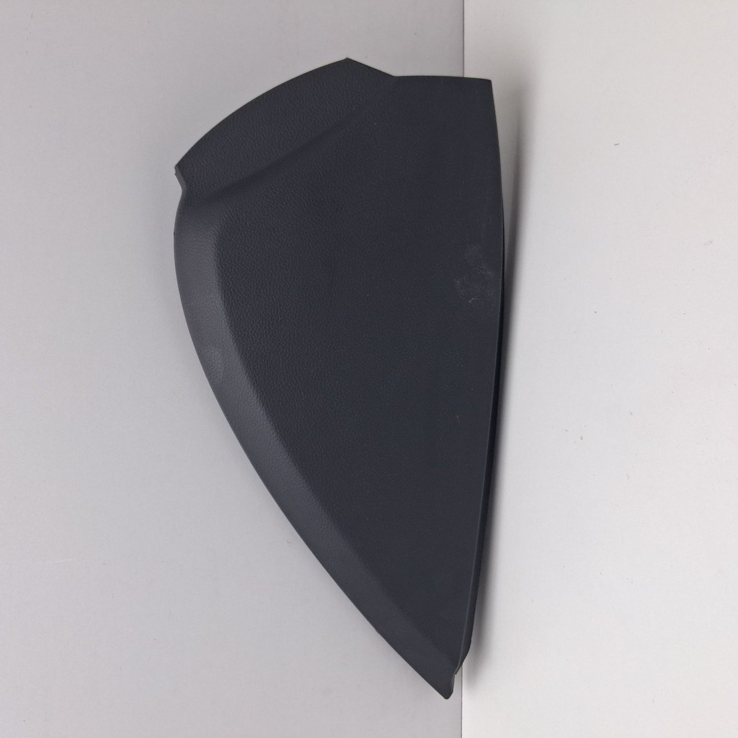 2014-2019 Cadillac CTS Instrument Panel Outer Trim Cover 105089644